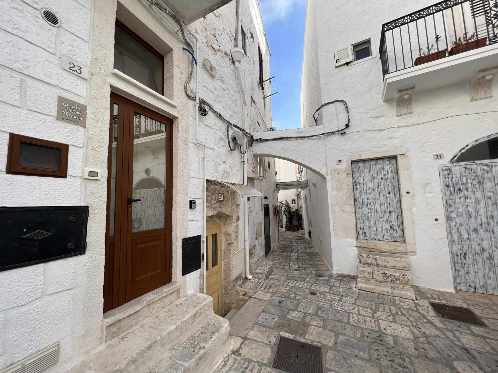 La Rosa D Ernesto Wifi Free 3 Sleeping Places Apartment Ostuni Exterior foto