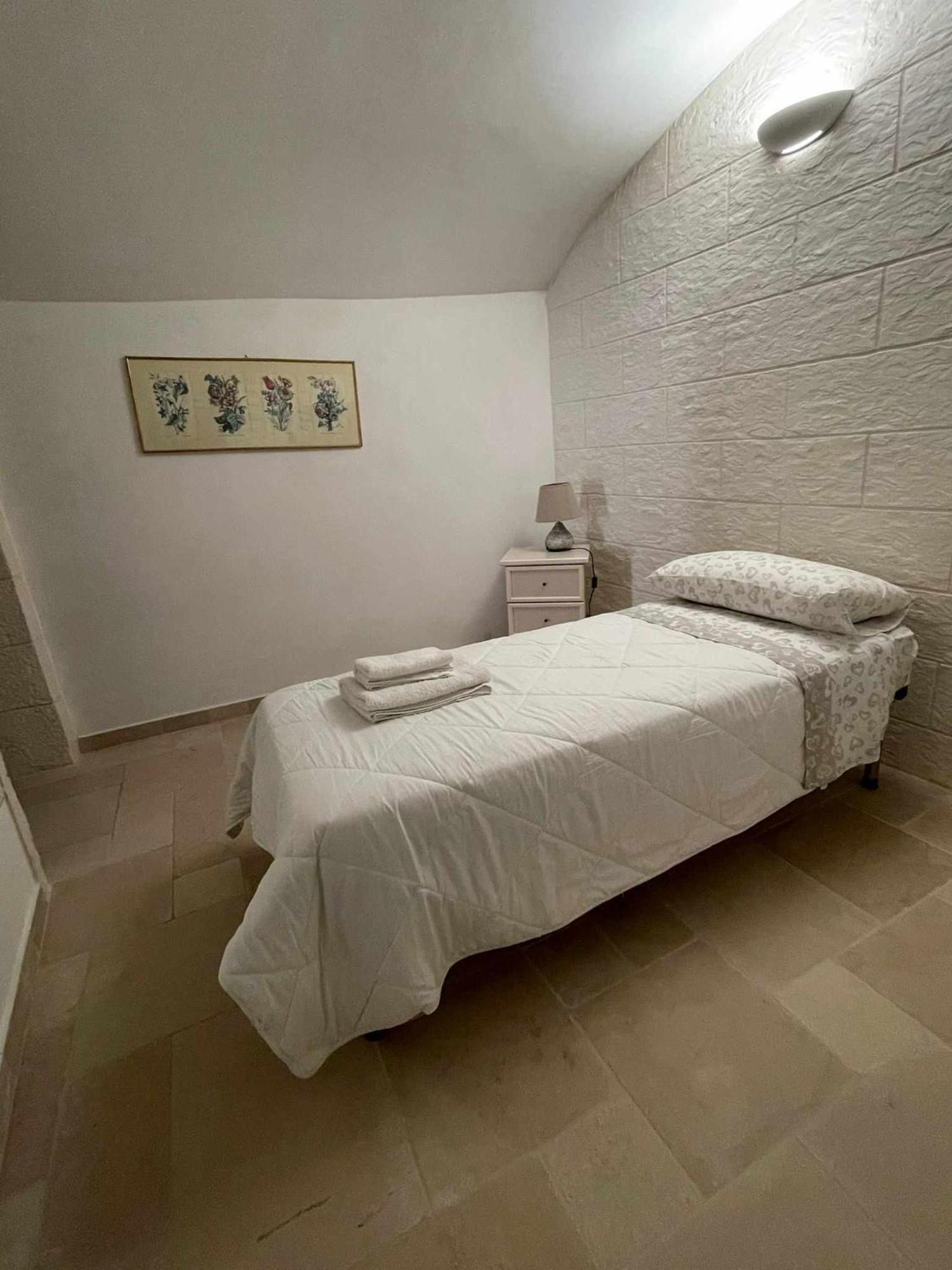 La Rosa D Ernesto Wifi Free 3 Sleeping Places Apartment Ostuni Exterior foto
